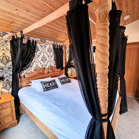 Lomond 2 With Private Hot Tub - Fife - Loch Leven - Lomond Hills Kelty Exterior foto